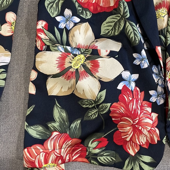 Zara Black Floral Print Open Blazer with option Tie Belt - Picture 5 of 15